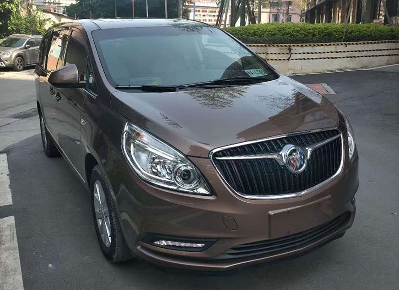 別克商務(wù)新款（7座電動門）